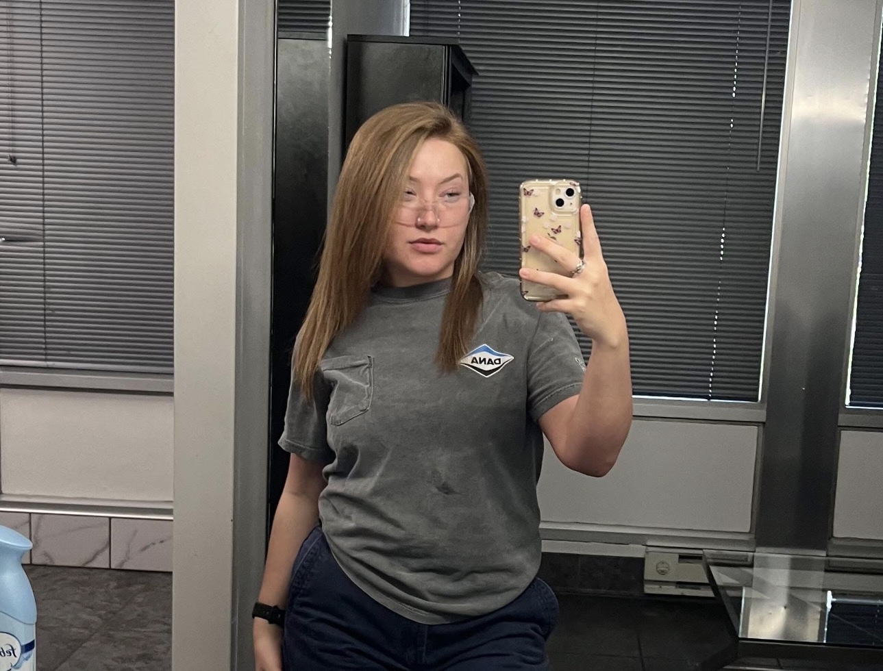 McKinley Delong Death: 22-Year-Old Killed in Early Morning Crash on Collier Road, Henderson County – Vehicle Caught Fire After Impact.